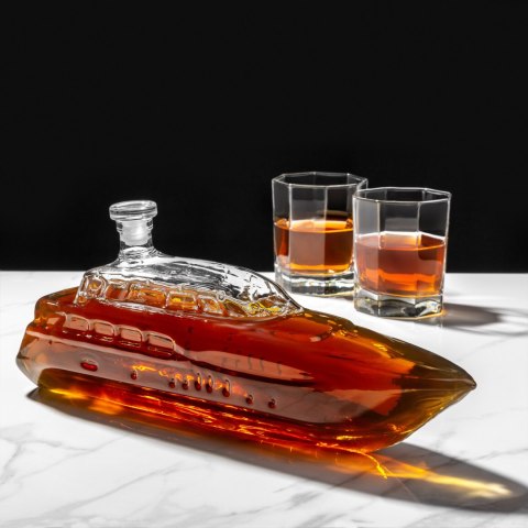 Karafka Yacht 1L - akcesoria do whisky - w kształcie luksusowego jacht -u