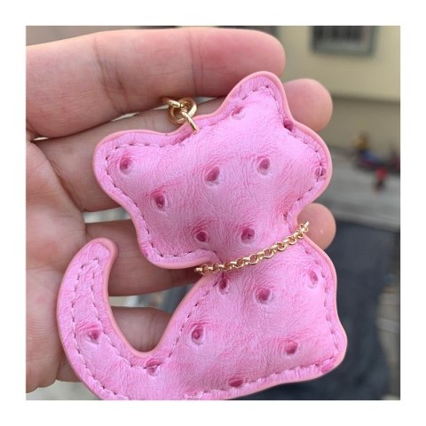 Brelok do kluczy skórzany KOTEK różowy, frędzle BRL358