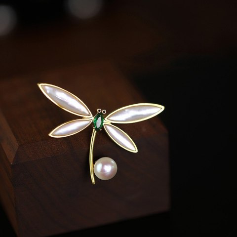 Broszka ozdobna - kryształowa WAŻKA z perłą BZ233