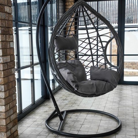 Fotel wiszący huśtawka kokon z czarnymi poduszkami KR26