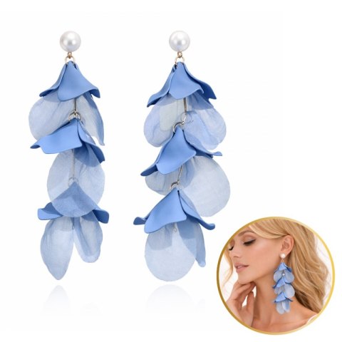 Kolczyki wiszące, efektowne tiulowe niebieskie z perełkami, sztyft K1725